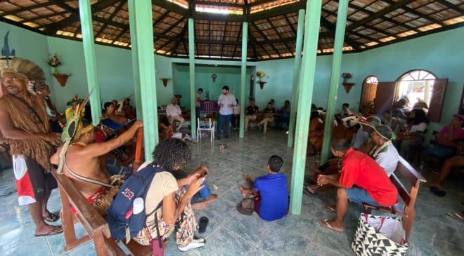 Comitiva do Governo discute solucões para o fim dos conflitos em terras indígenas