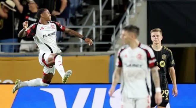 Flamengo empate com o Los Angeles e encara o Bayern no Mundial