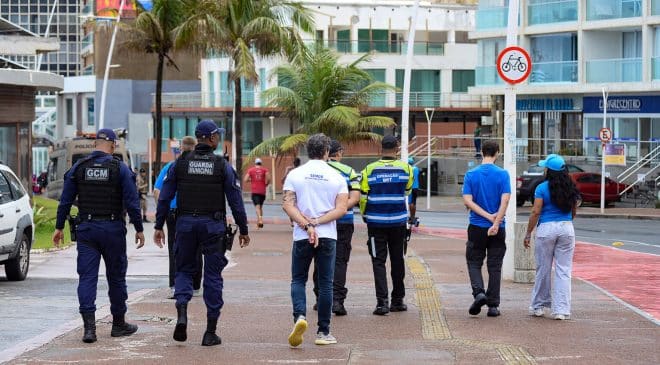 Blitz educativa sobre uso de patinetes elétricos acontece após decreto de regulamentação