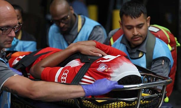 Craque do Bayern meia-atacante Jamal Musiala tem grave lesão diagnosticada