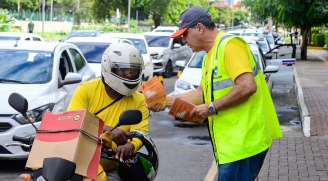 Prefeitura de Salvador lança campanha de conscientização para motociclistas; 76% dos acidentes em 2025 envolveram motos