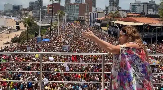 Salvador entra também na onda de protestos contra a PEC da Blindagem, sob o comando de Daniela Mercury