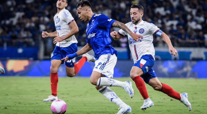 Bahia encara o Cruzeiro nesta segunda na Arena Fonte Nova de olho no G4