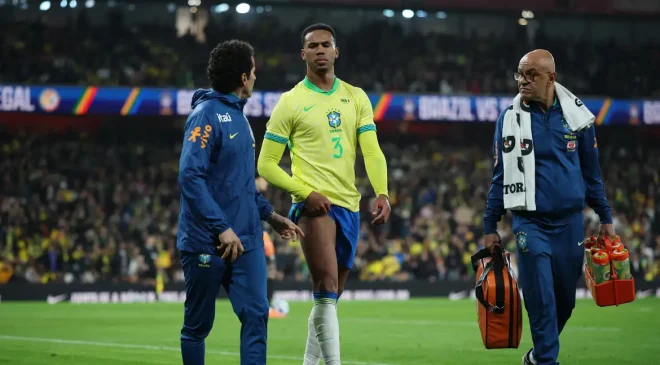 Zagueiro Gabriel Magalhães é cortado da seleção brasileira