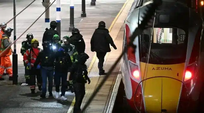 Polícia afirma que Ataque a trem na Inglaterrater não teve motivação terrorista