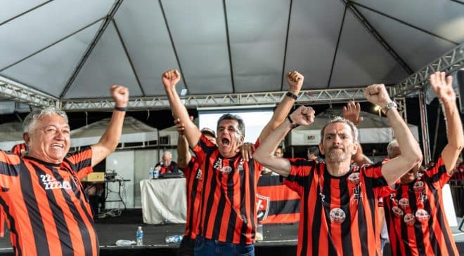 Fábio Mota é reeleito presidente do Vitória com ampla maioria dos votos