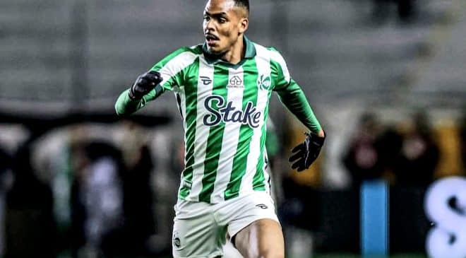 Vitória contrate volante do Juventude