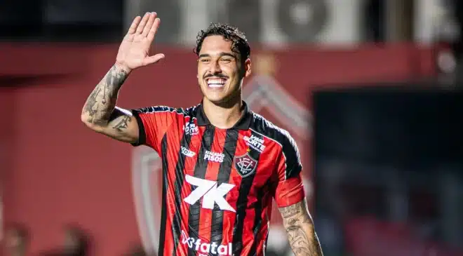 Botafogo vende zagueiro Lucas Halter para o Houston Dynamo, dos Estados Unidos e Vitória perde seu capitão