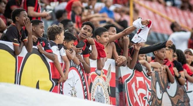 Bahia decide vaga direta na Libertadores em duelo dramático contra o Fluminense no Maracanã