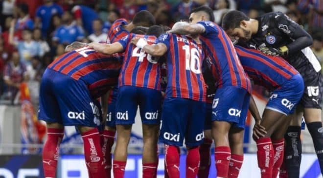 Bahia encara o Barcelona nesta terça, com elenco principal
