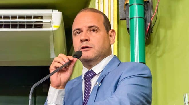 Randerson Leal apresenta projeto para proteger consumidor idoso e reforça pauta em defesa dos direitos do consumidor