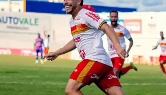 Juazeirense vence o Confiança e lidera seu grupo na Copa do Nordeste