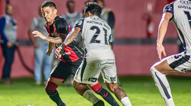 Vitória empata sem gols com o Corinthians e completa cinco jogos de invencibilidade