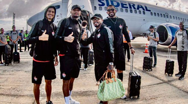 Vitória  Athletico-PR duelam neste domingo (26), na Arena da Baixada com muitos desfalques