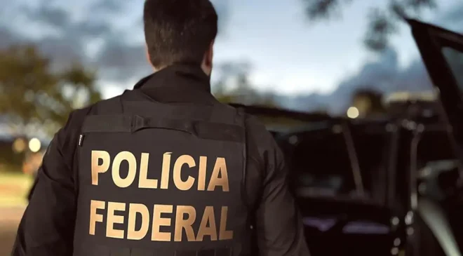 PF prende suspeito de distribuir imagens de abuso sexual infantil