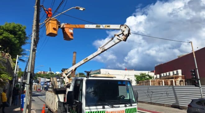 Semáforos vandalizados geram mais de R$ 1 milhão de prejuízo em Salvador