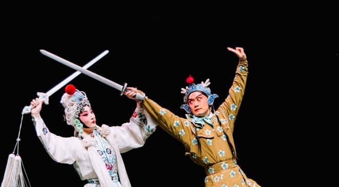Ópera de Pequim lota Concha Acústica e transforma Salvador em palco do intercâmbio cultural entre China e Bahia