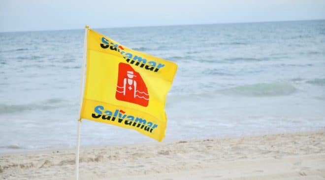 Salvamar alerta para riscos de banho de mar durante fim de semana chuvoso em Salvador