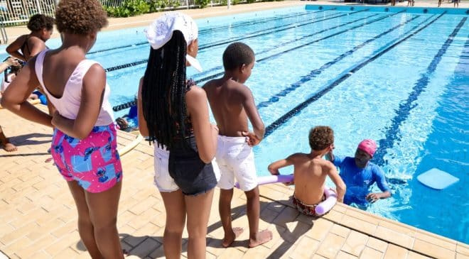 Festival de Natação que integra programação do Maio Laranja é realizado na Arena Aquática Salvador