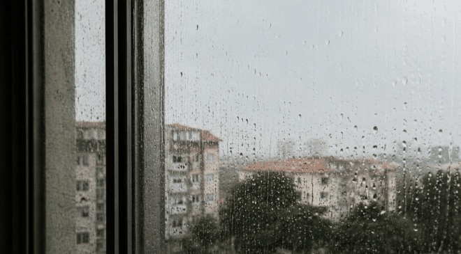 Inmet acende sinal de alerta: Salvador e mais de 80 cidades da Bahia entram em zona de perigo por chuvas intensas