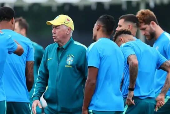 E hoje! Brasil e Escócia quem Ancelotti vai escolher para o lugar de Refinha
