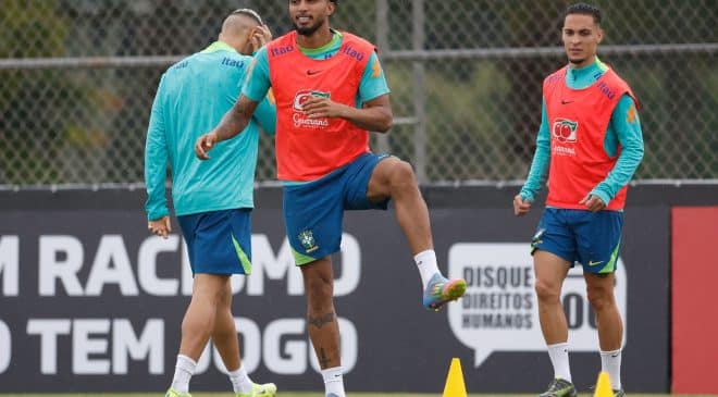 Éderson é convocado pela Seleção para a Copa do Mundo para o lugar de Wesley