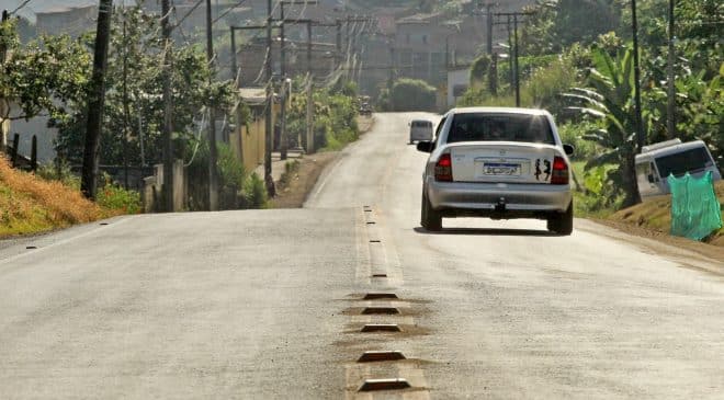 Veículos com placas de finais 7 e 8 têm desconto de 8% no IPVA