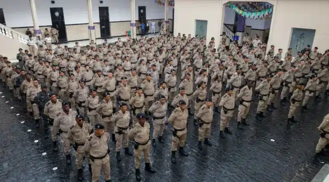 PMBA celebra marco histórico em solenidade para promovidos
