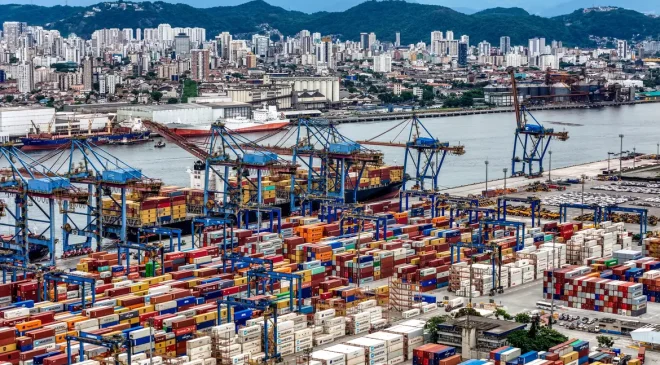 Brasil vê avanço com EUA, mas mantém etanol fora da negociação