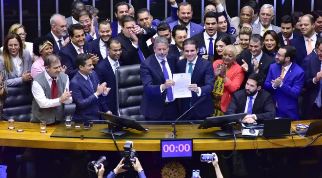 Câmara dos Deputados envia ao STF informações sobre tramitação de emendas de comissões  Fonte: Agência Câmara de Notícias