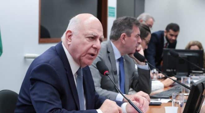 Comissão especial aprova aumento de repasses para municípios e criação de fundos para Sul e Sudeste  Fonte: Agência Câmara de Notícias