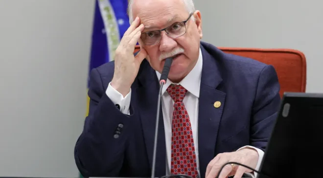 Fachin diz que STF exercerá suas funções sem pressão externa