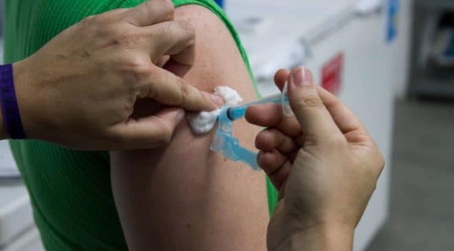 Casos de VSR apresentam queda no país, mas permanecem elevados em diversos estados, aponta InfoGripe