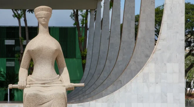 STF marca para setembro retomada do julgamento da Lei da Ficha Limpa