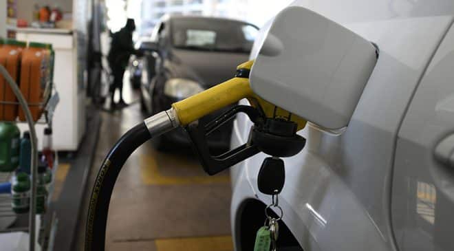 MP libera R$ 3,15 bi para benefícios ligados ao diesel e à gasolina   Fonte: Agência Senado