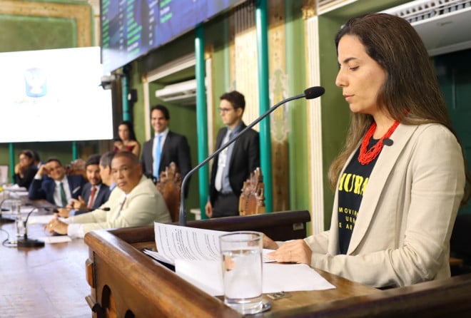 Taxistas cobram aprovação de projeto que põe fim às cancelas no Aeroporto de Salvador