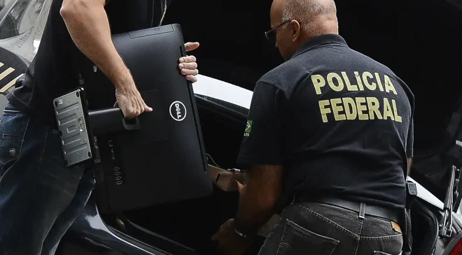 PF investiga senador Weverton Rocha por suspeita de desvios no INSS