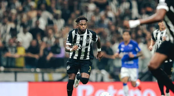 Copa do Brasil: Atlético-MG vence o Cruzeiro de virada e avança na competição.
