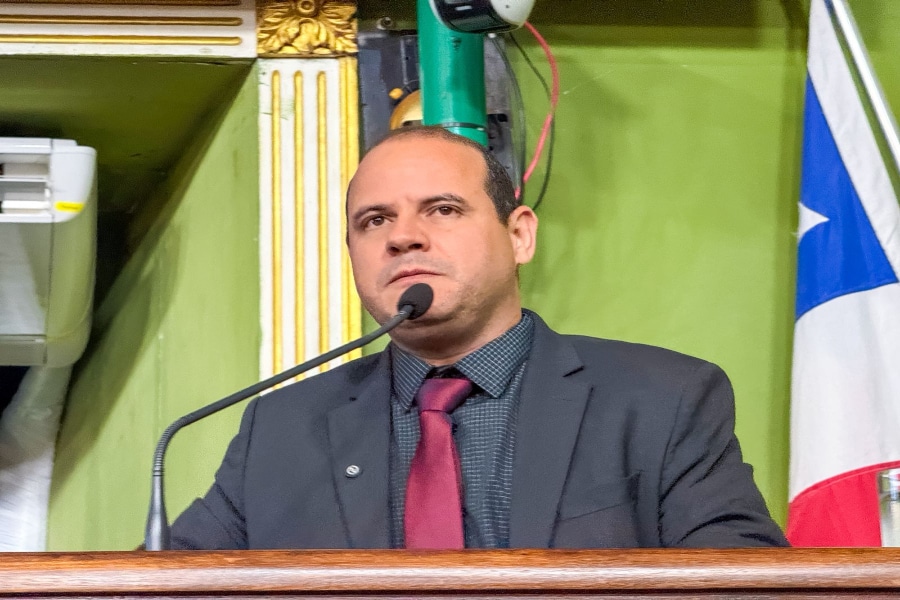 26,3 milhões de brasileiros foram vítimas de golpes ou perderam dinheiro pela internet; vereador propõe programa de prevenção em Salvador