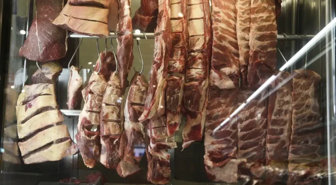 Cota chinesa faz exportação de carne bovina recuar 27,1% em agosto