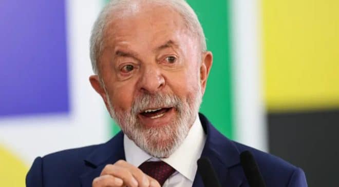 Lula comenta crise do STF em entrevista à Record: “É preciso investigar todos, sem distinção”