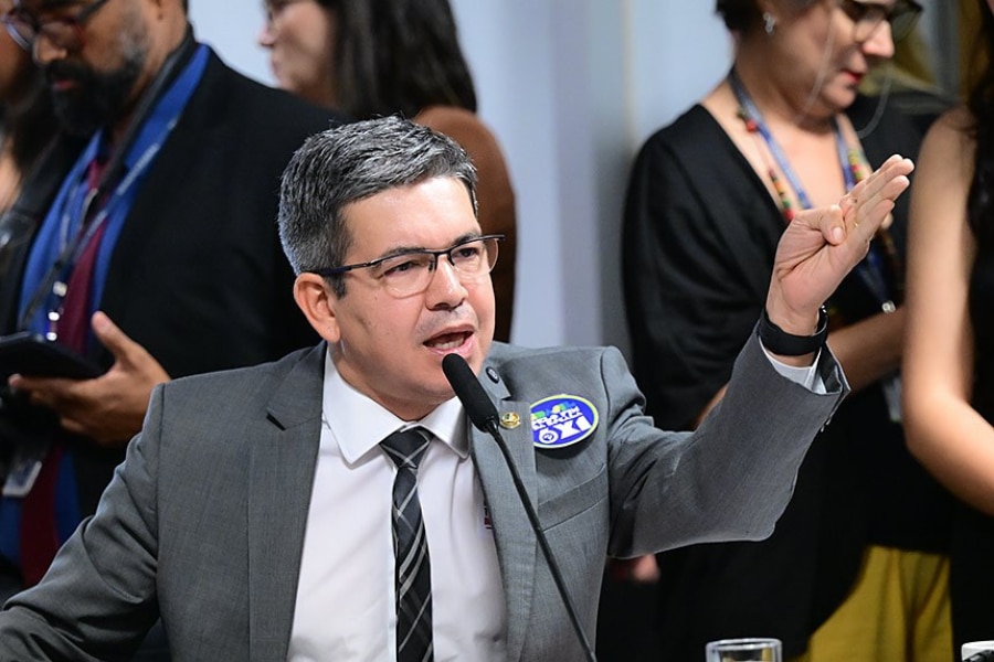 Aumento de pena para furto e roubo de combustíveis vai ao Plenário com urgência   Fonte: Agência Senado