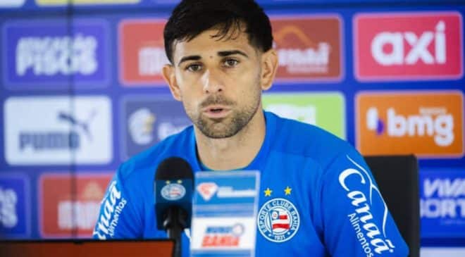 Meio campista do Bahia celebra boa fase e agradece carinho da torcida