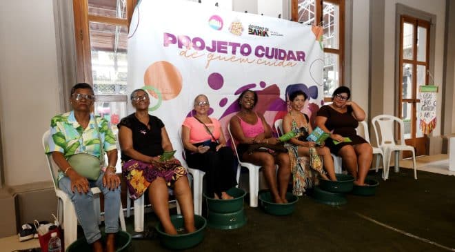 Programa Cuidar de Quem Cuida leva atividades de bem-estar a mulheres do Subúrbio de Salvador