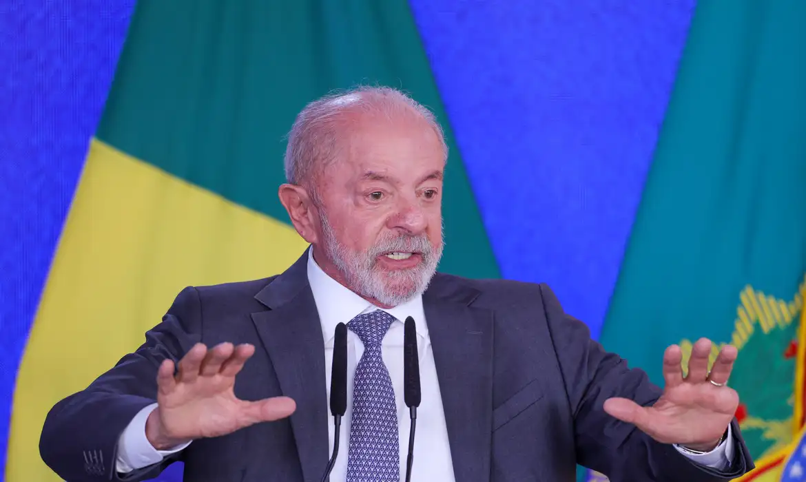 Na Globo, Lula defende redução da maioridade penal para crimes hediondos